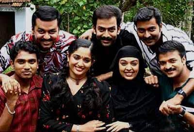 Star cast of Malayalam's cult classic Classmates reunite on video call amid  COVID-19 pandemic | www.lokmattimes.com