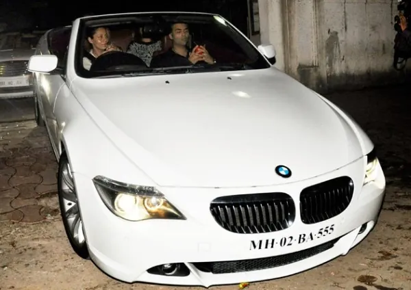 Gauri-Khan-in-the-BMW-6-Series-Convertible1