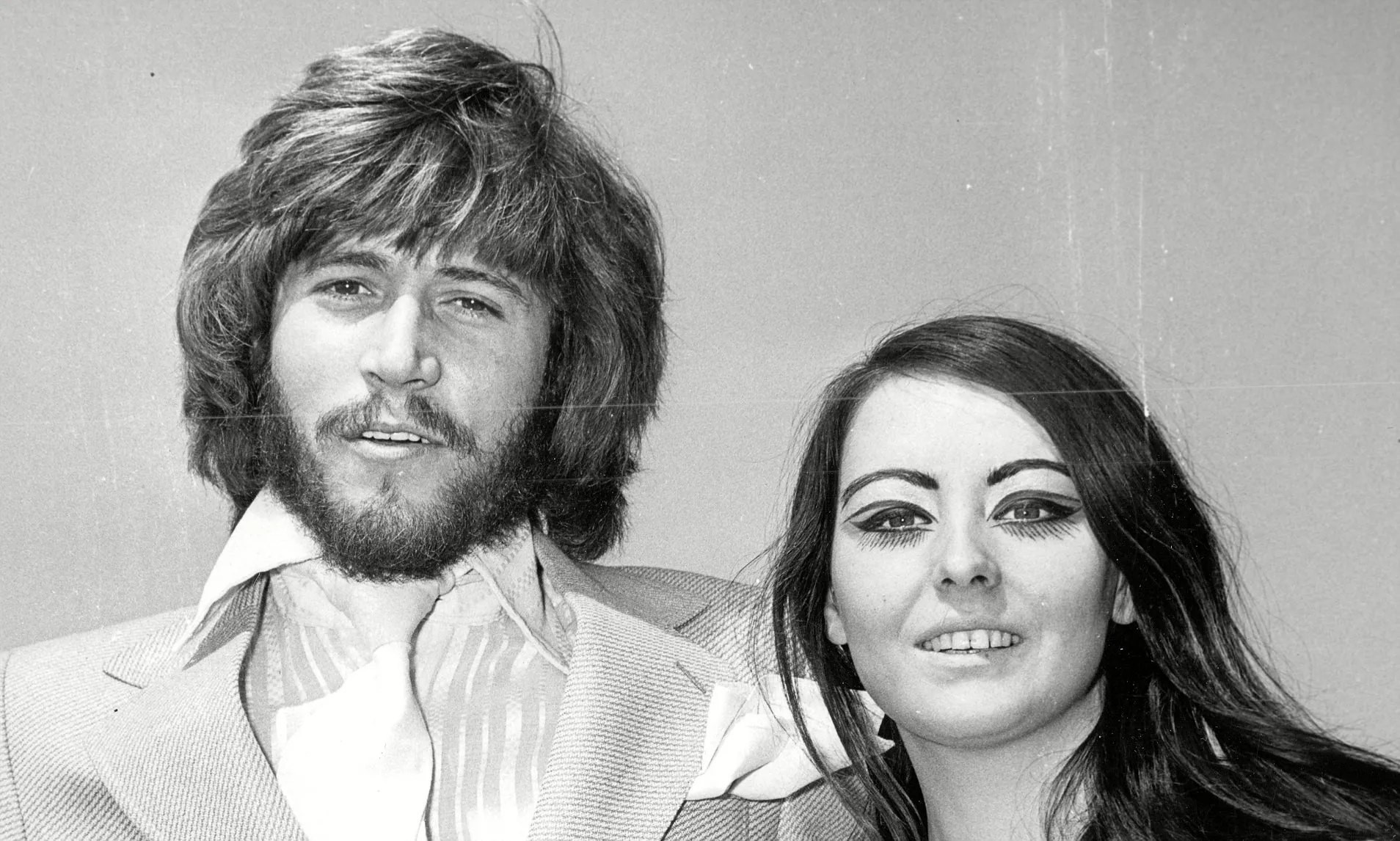 Is Barry Gibb And Linda Gray Married A Musical Love Story Of Years