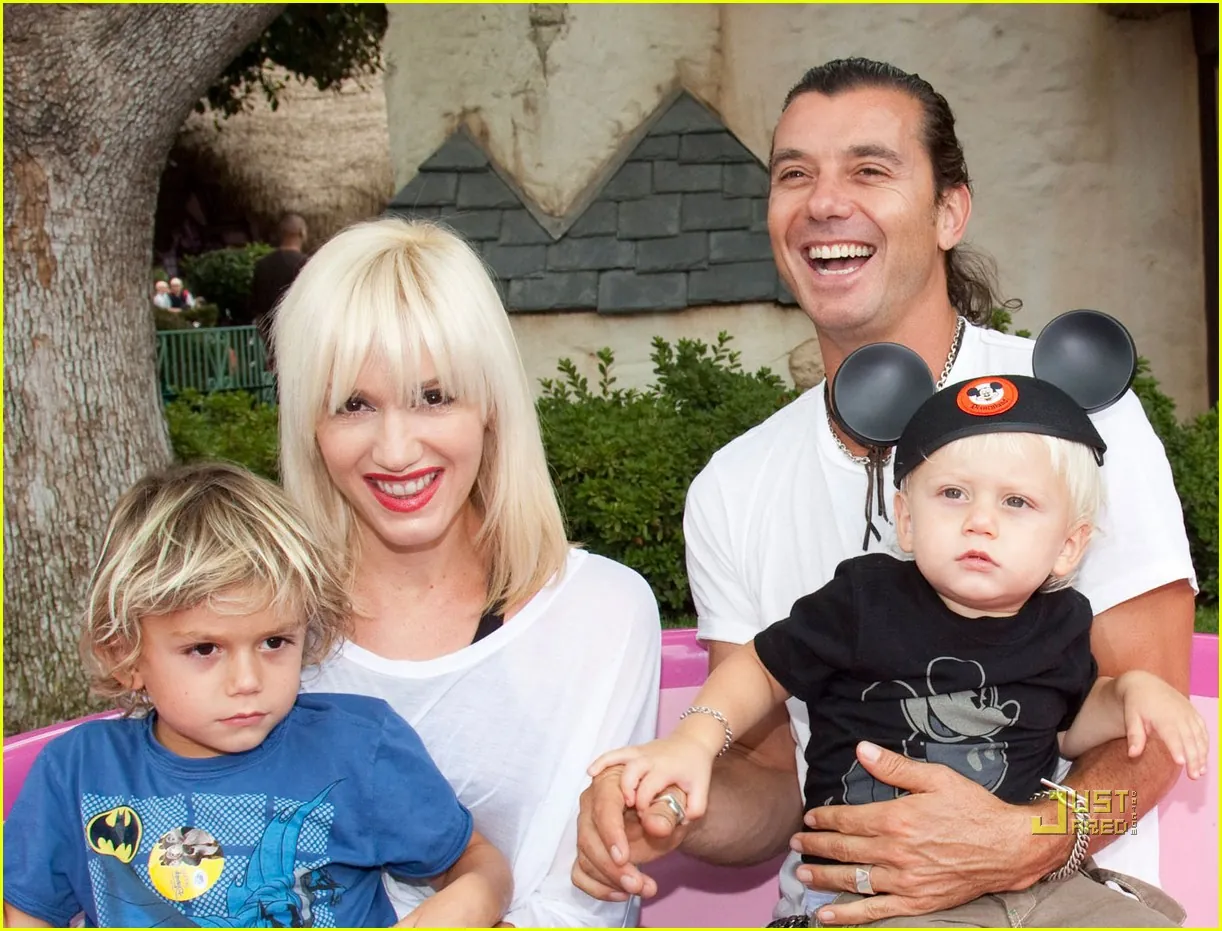 Gwen-Stefani-Gavin-Rossdale-with-their-children