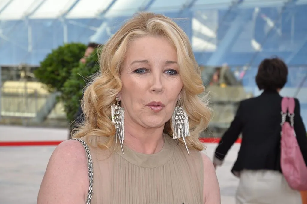 Melody Thomas Scott Weight Loss How Much Weight Did She Lose?