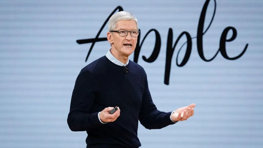 is tim cook gay