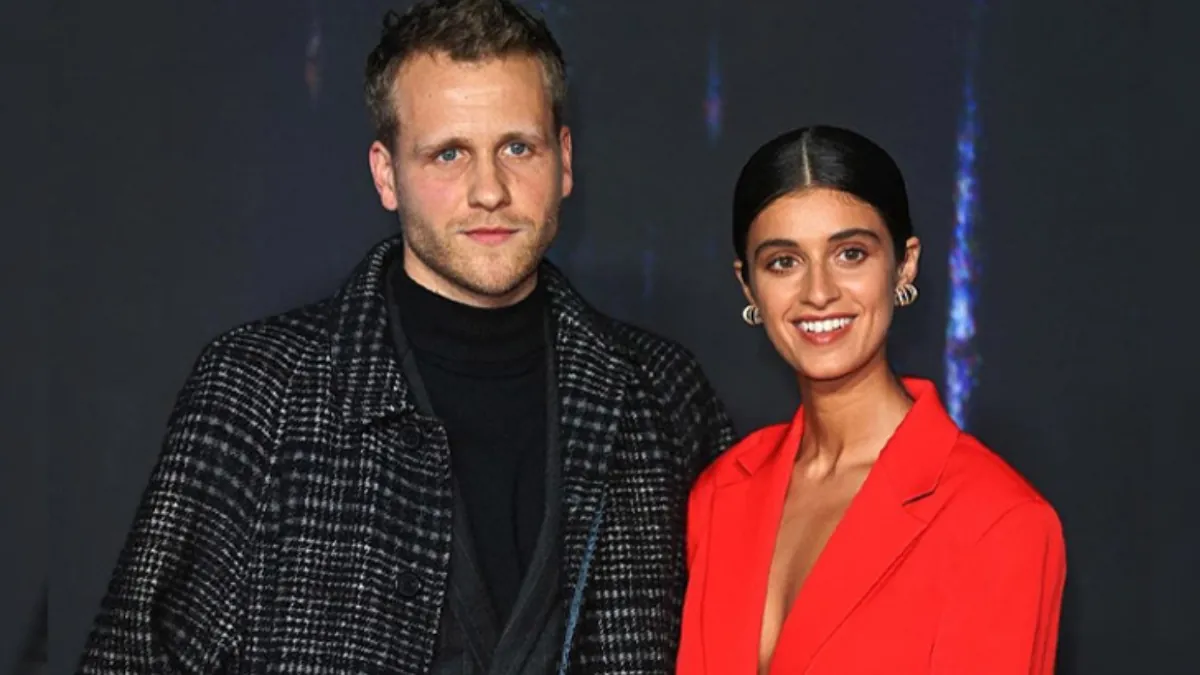 How Did Anya Chalotra And Josh Dylan Meet