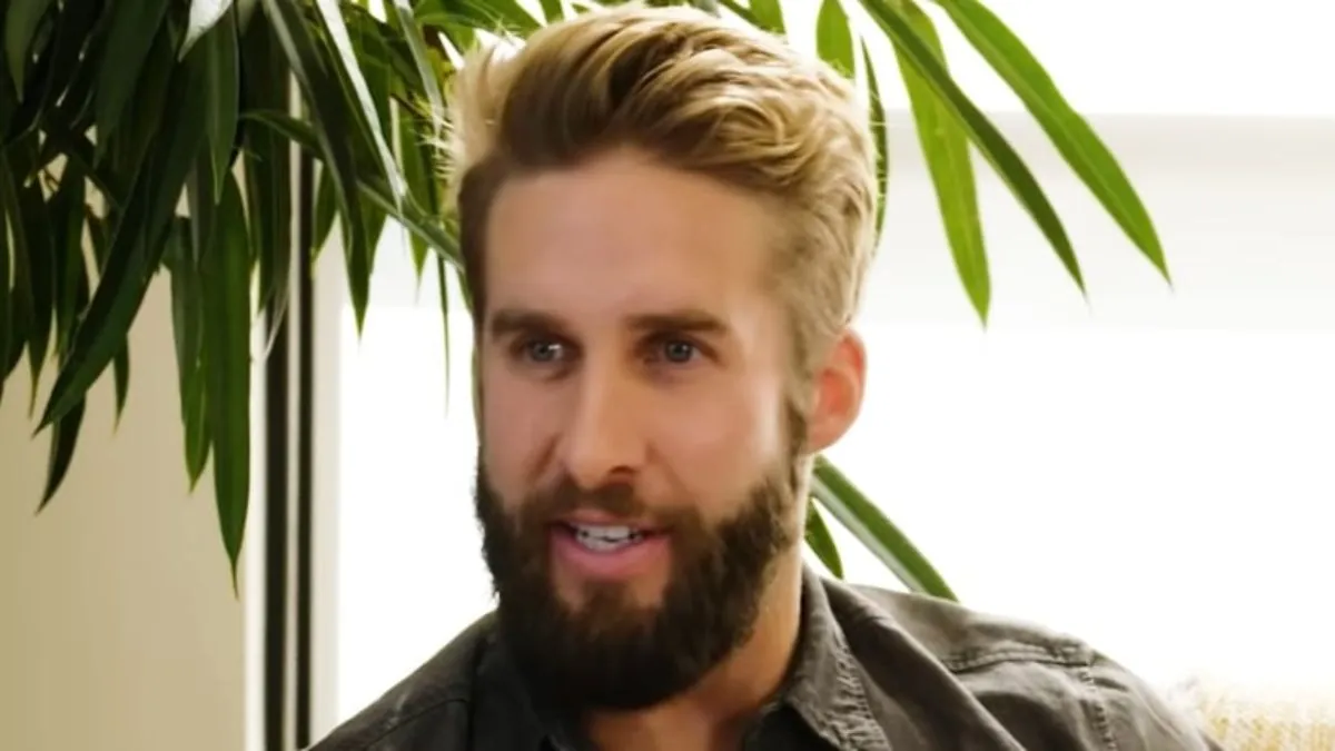 Shawn Booth