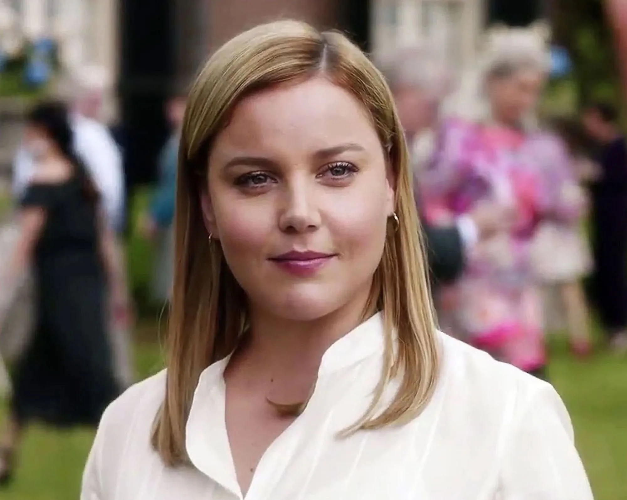 ¿Abbie Cornish espera un bebé en 2023? Encuentra la verdad detrás de ...