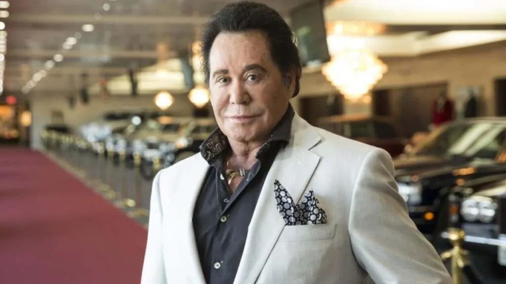 Is Wayne Newton Gay