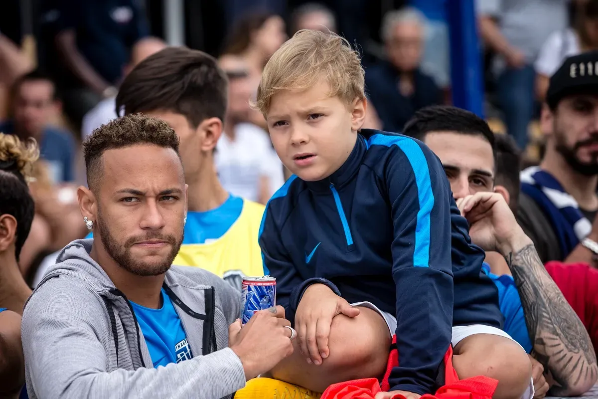 Neymar-Jr.-and-his-son-Davi-Lucca--